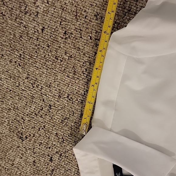 White shirt - Picture 3 of 6